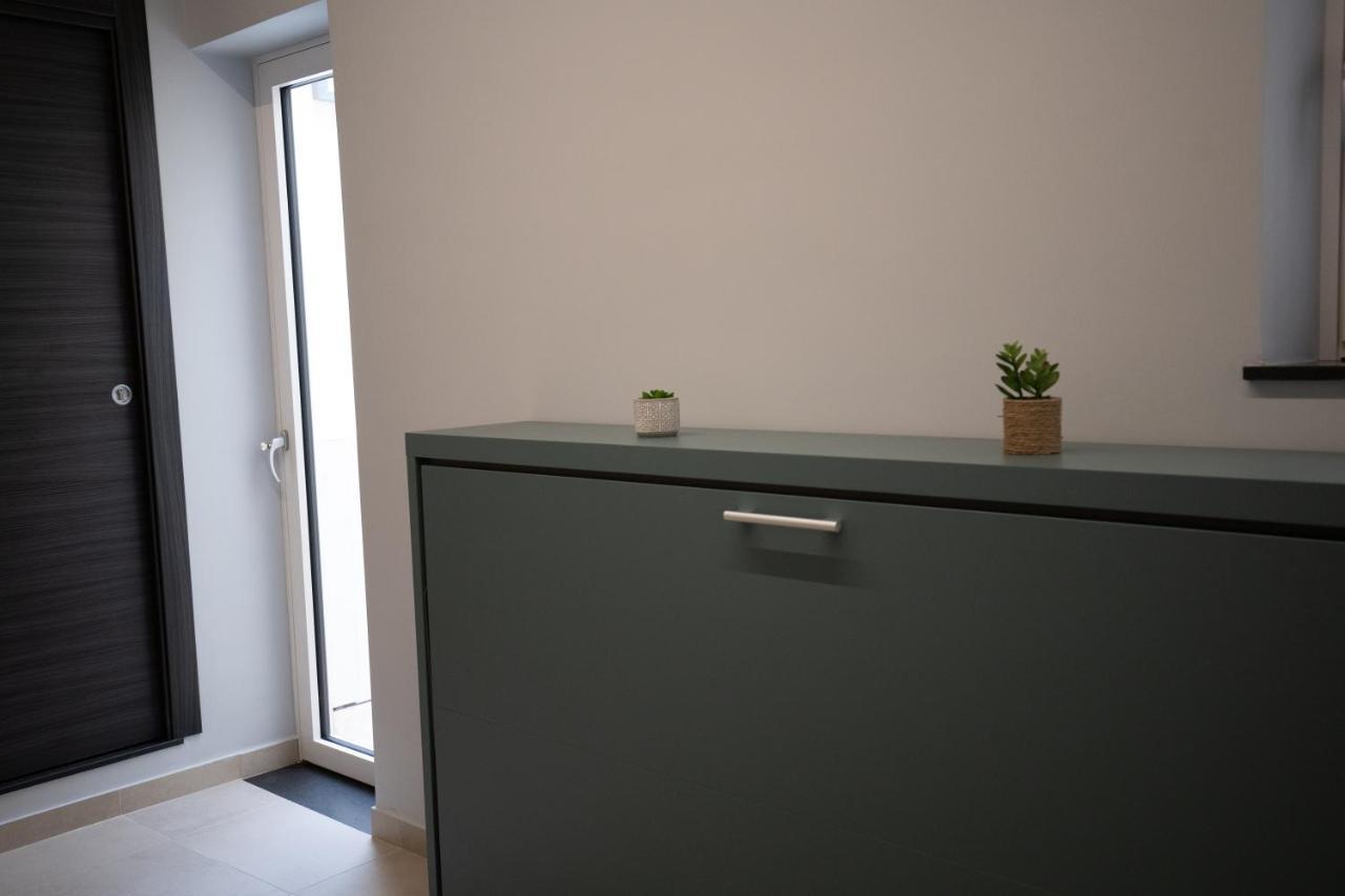 Iitana Luxury Apartment - Fronte Mare Con Vasca Idromassaggio Catánia Buitenkant foto