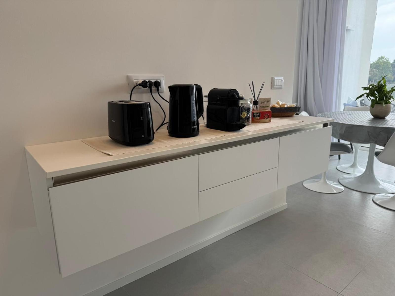 Iitana Luxury Apartment - Fronte Mare Con Vasca Idromassaggio Catánia Buitenkant foto