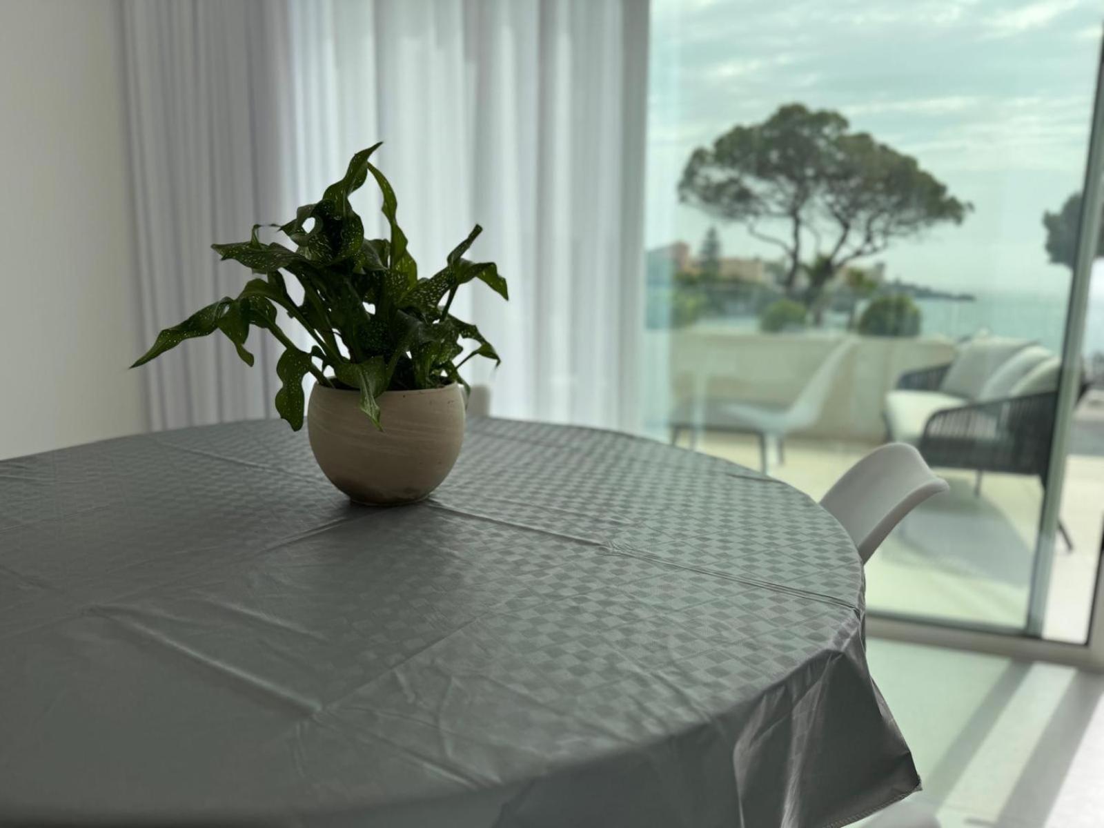 Iitana Luxury Apartment - Fronte Mare Con Vasca Idromassaggio Catánia Buitenkant foto